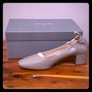Everlane’s famous Day Heel. Never worn. 7.5M